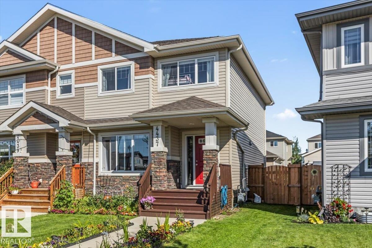 Property Photo:  4437 38 Street  AB T4X 2X1 