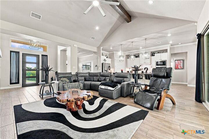 Property Photo: 3018 Box Canyon Circle TX 76559