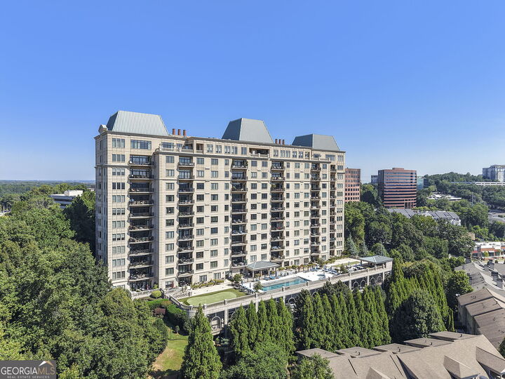 Property Photo:  2700 Paces Ferry Road SE 203  GA 30339 