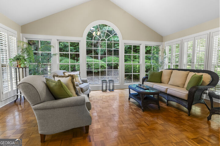 Property Photo:  991 White Oak Pass  GA 30005 