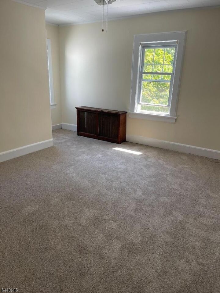 Property Photo:  17 Chestnut St - Unit 2  NJ 07006 