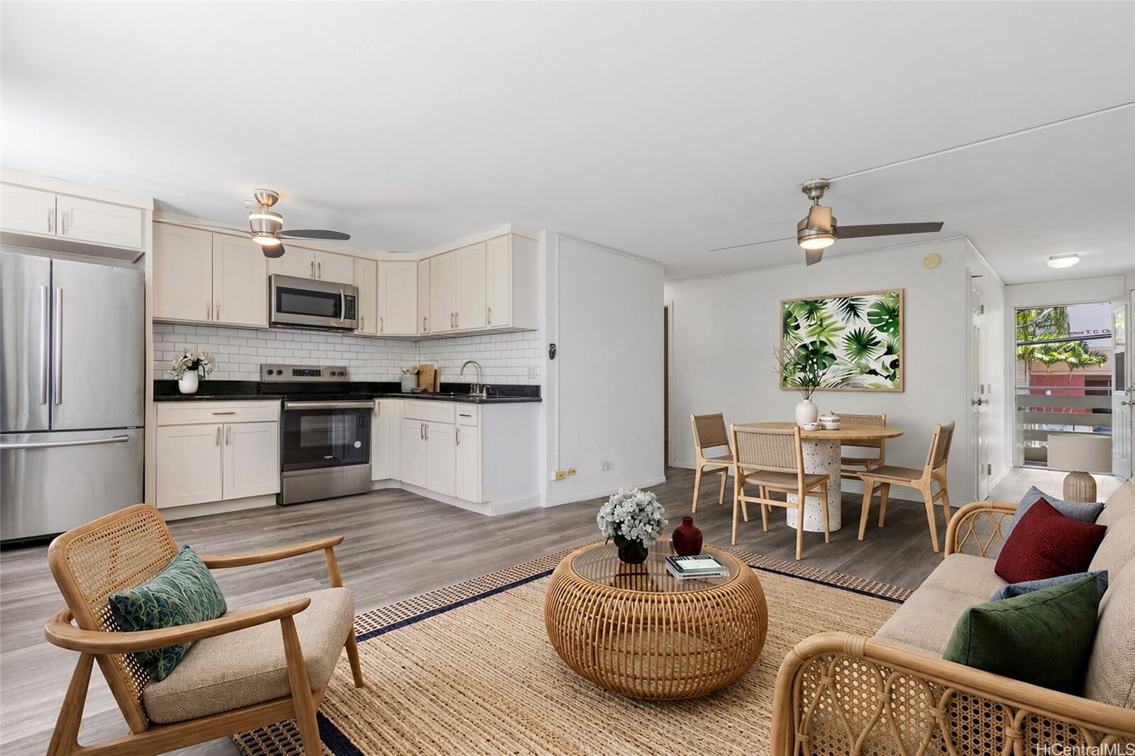 Property Photo:  1735 Dole Street 203  HI 96822 