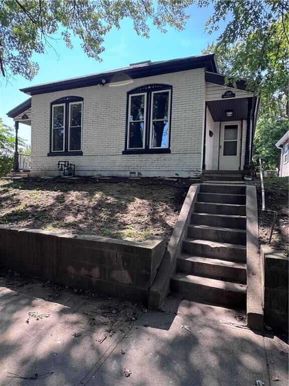 Property Photo:  2108 S 14th Street  MO 64503 