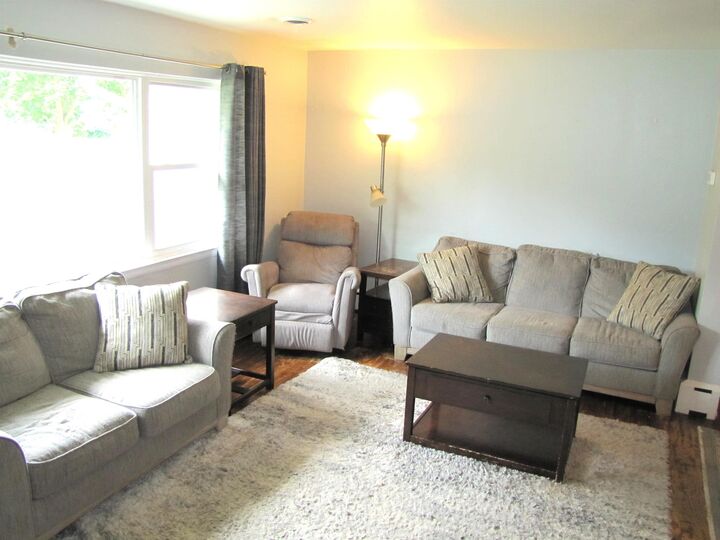 Property Photo:  912 W Meadowbrook  MI 48640 