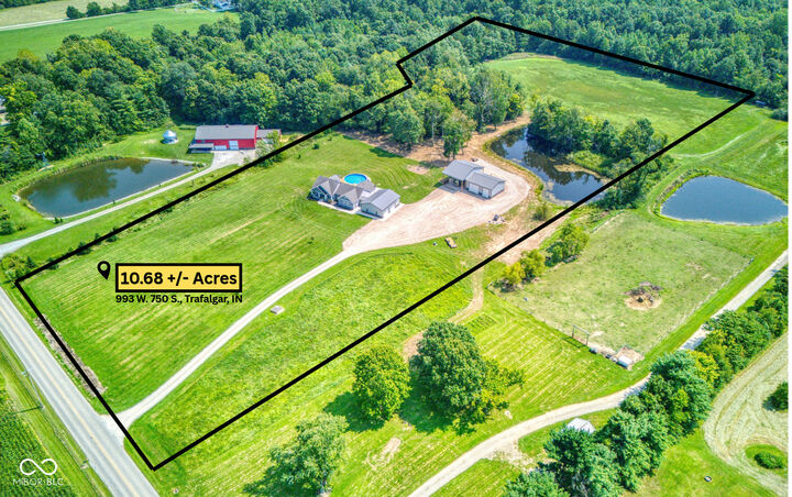 Property Photo:  993 W 750 S  IN 46181 