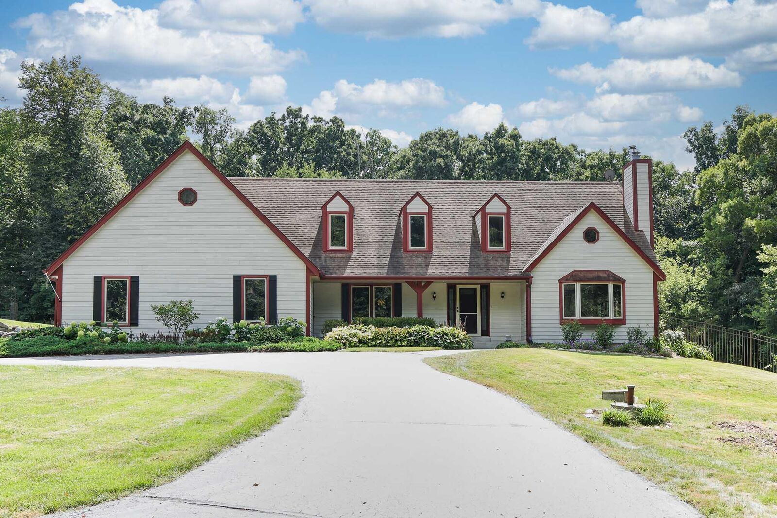 Property Photo: 16995 W Small Rd WI 53151