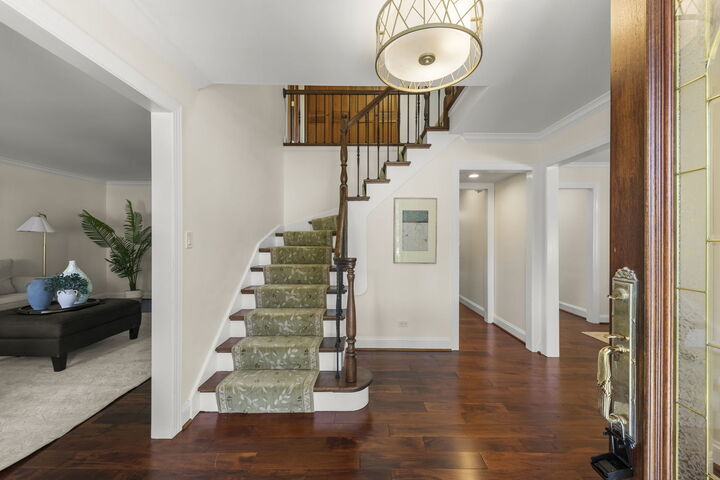 Property Photo:  1533 Heatherton Court  IL 60563 