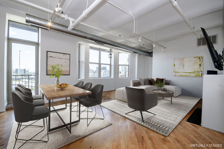 Property Photo:  500 S Clinton Street 632  IL 60607 
