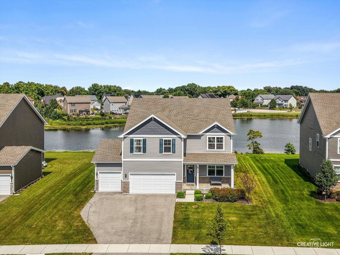 Property Photo:  2040 Legacy Pointe Boulevard  IL 60586 
