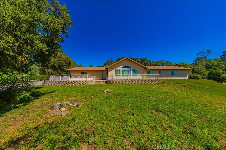 Property Photo:  33322 Lucky Ridge  CA 93614 