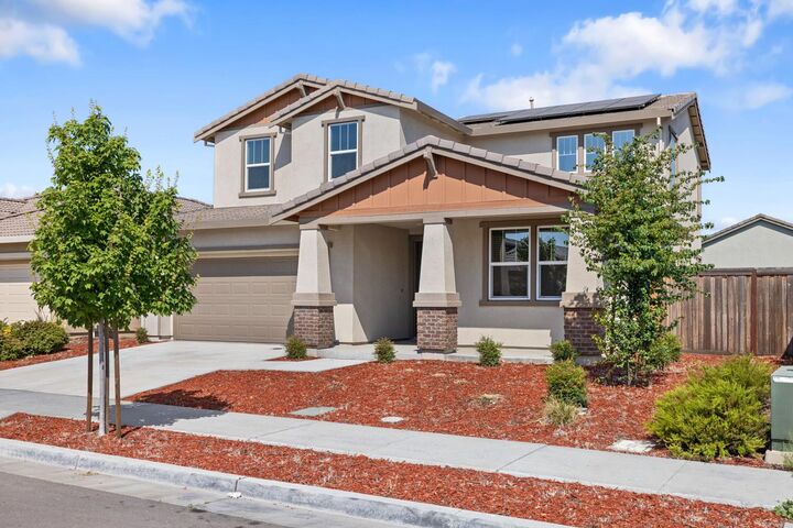 Property Photo:  997 Pipit Street  CA 95330 