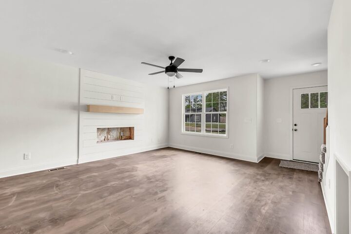 Property Photo: 265 Wayne Hall Rd TN 37040