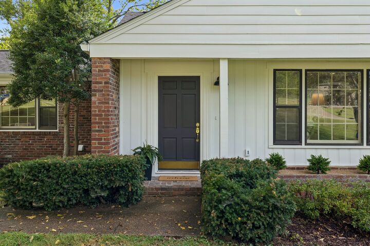 Property Photo:  2809 Lincoya Dr  TN 37214 
