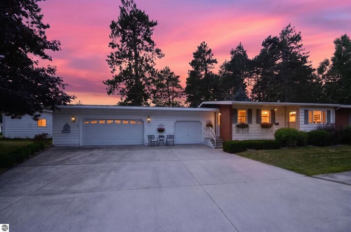 Property Photo: 8717 A Pennsylvania Street MI 48750