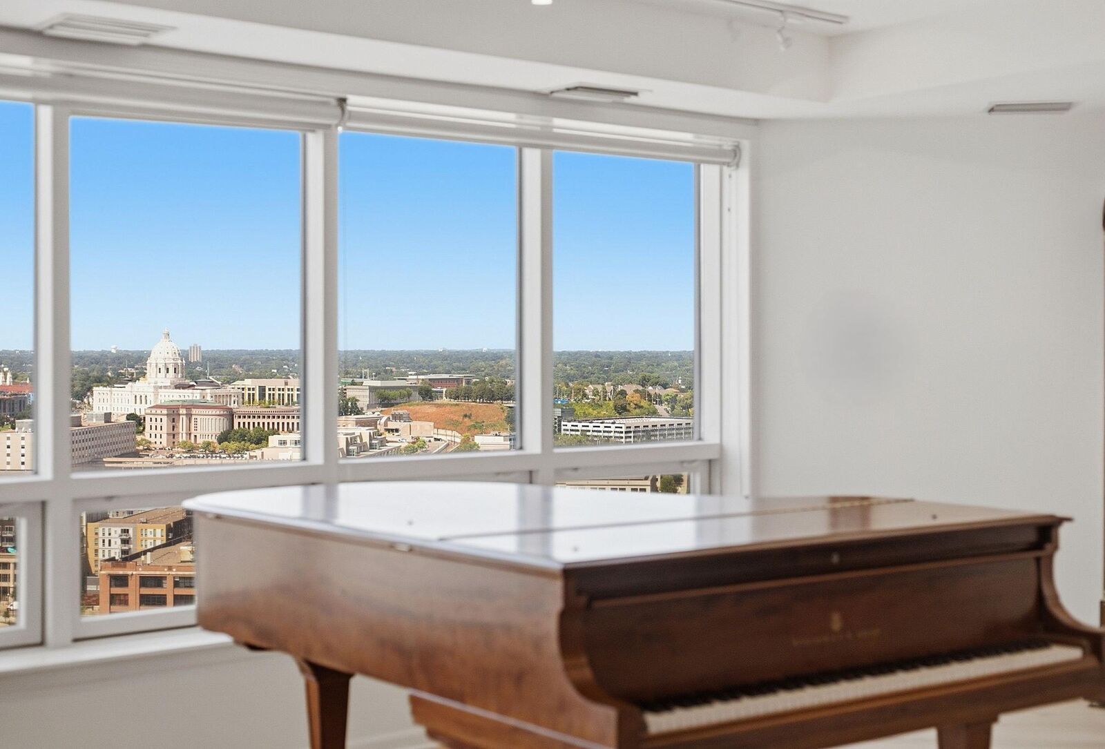 Property Photo:  168 6th Street E 3101  MN 55101 