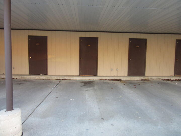 Property Photo:  105 Woodwinds Court  MO 63501 