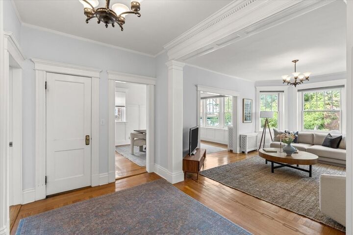 Property Photo:  47 Alton Pl 3  MA 02446 