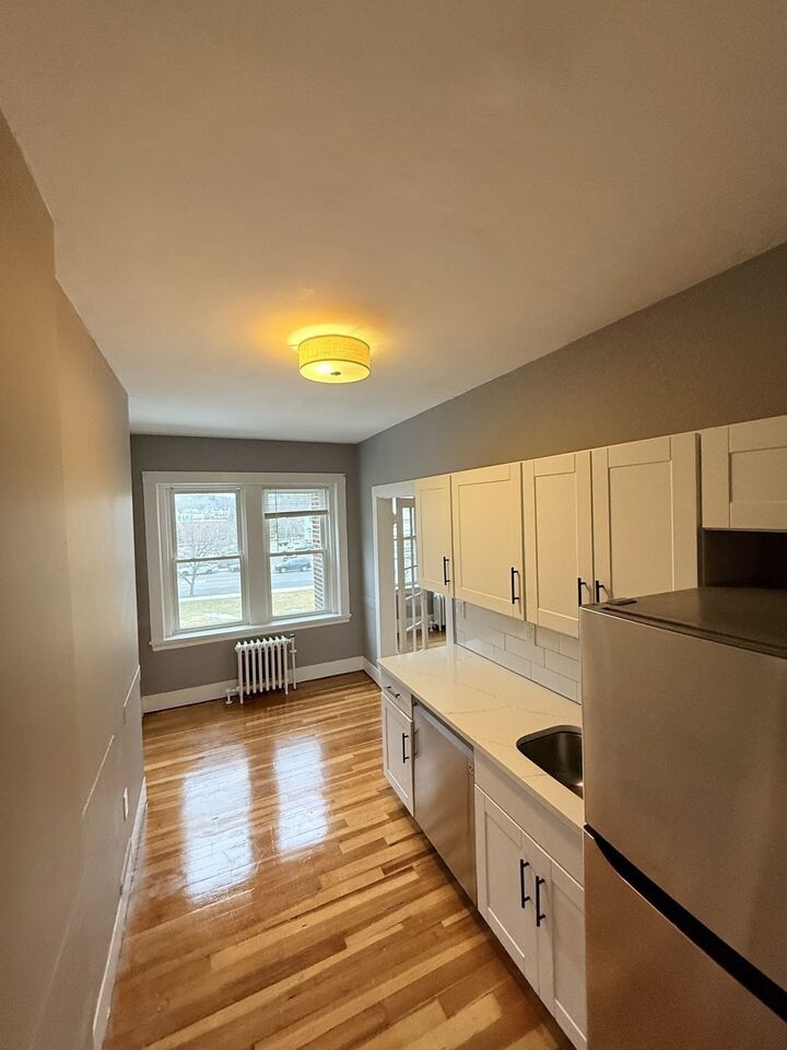 Property Photo:  840 Massachusetts Ave 25  MA 02476 
