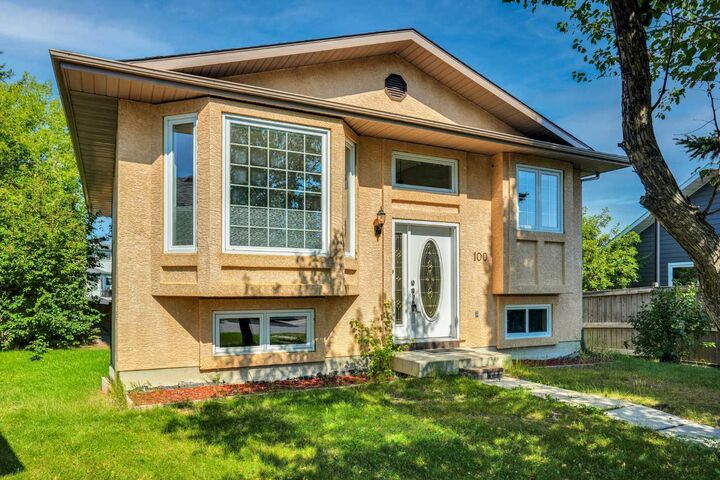 100 Shawbrooke Circle SW — photo 1