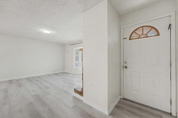 Property Photo: 5615 Temple Drive NE AB T1Y 3R7