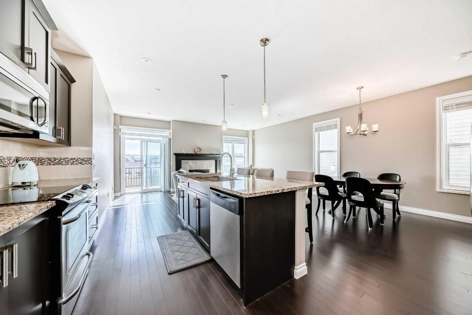 Property Photo:  46 Nolanfield Road NW  AB T3R 0N1 