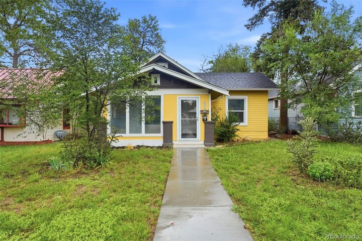 Property Photo: 824 E Moreno Avenue CO 80903
