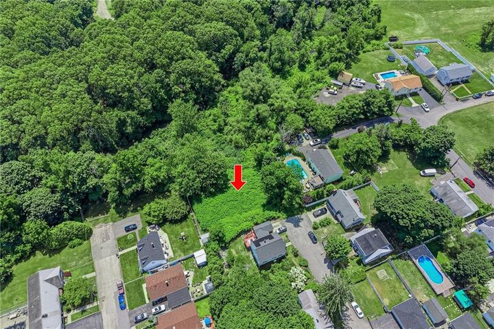 Property Photo:  0 Hemlock Drive  RI 02919 
