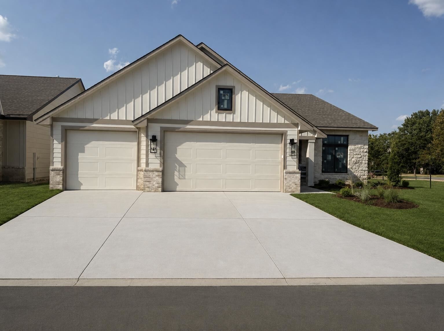 Property Photo:  14284 Oakwood  KS 67230 