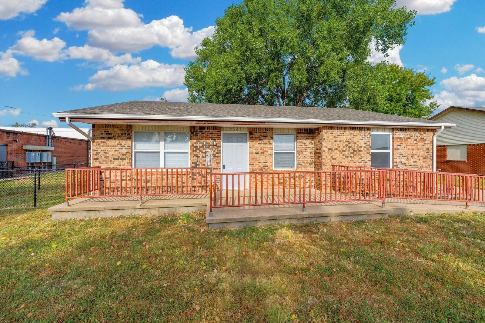 Property Photo:  539 N Summitlawn  KS 67212 