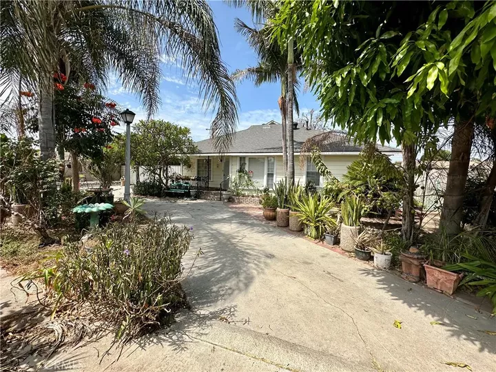 Property Photo:  139 S Stinson  CA 92801 