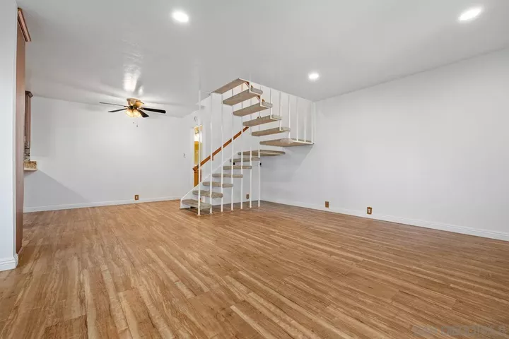 Property Photo: 4384 Vision CA 92121
