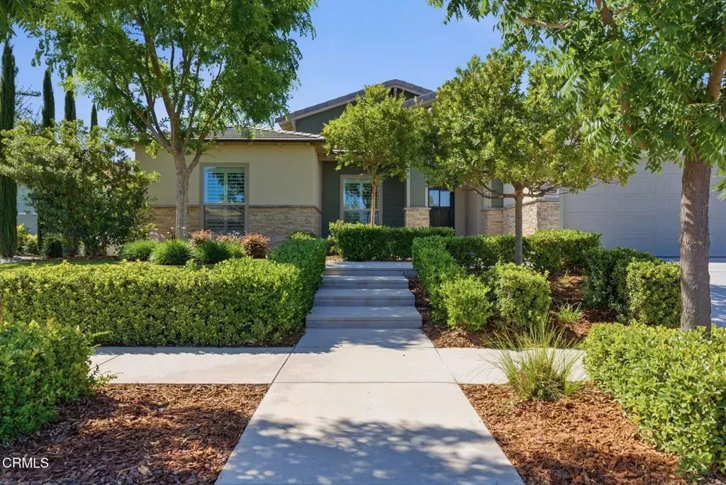 Property Photo:  13529 Stonethwaite Lane  CA 93311 