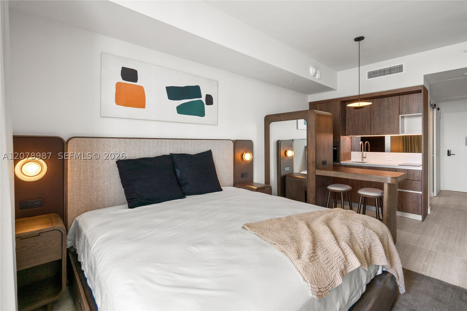 Property Photo:  1611 SW 2nd Av 504  FL 33129 