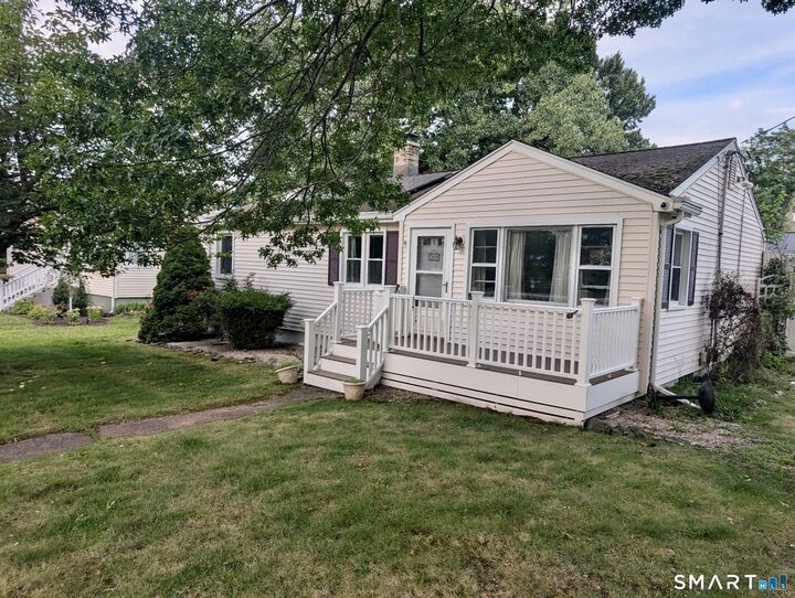 Property Photo:  5 Portland Street  CT 06513 