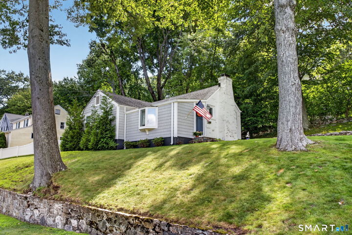 Property Photo: 72 Northill Street CT 06907