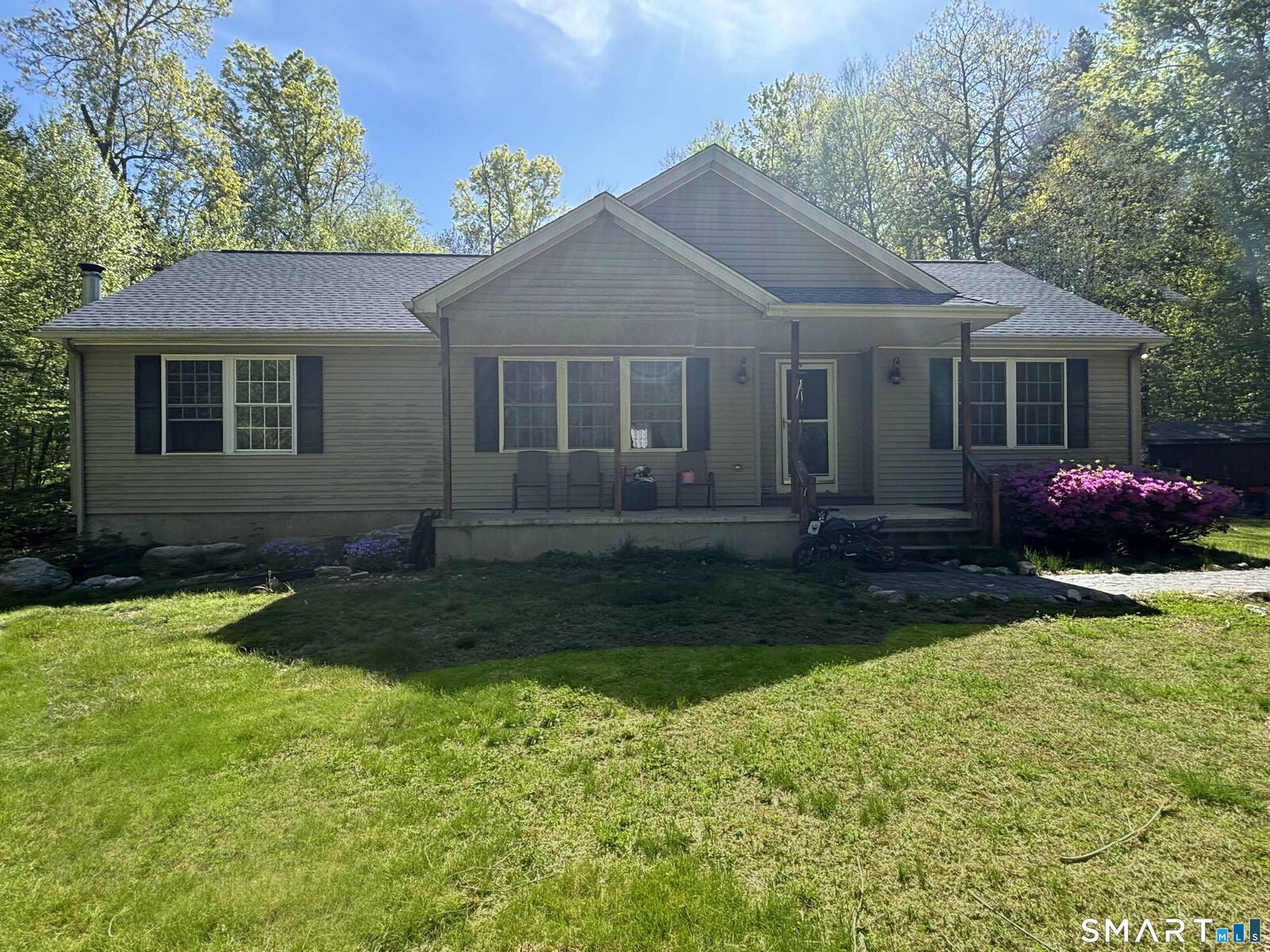 Property Photo:  871 Brook Road  CT 06247 