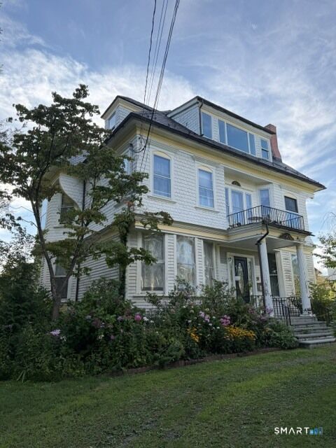 Property Photo:  94 Deer Hill Avenue  CT 06810 
