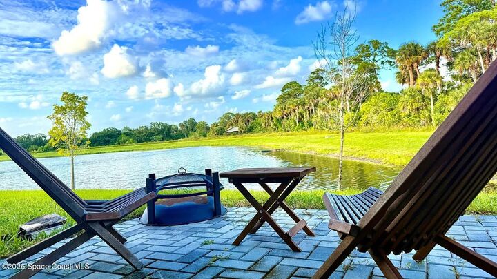 Property Photo:  612 Papillon Street SW  FL 32908 
