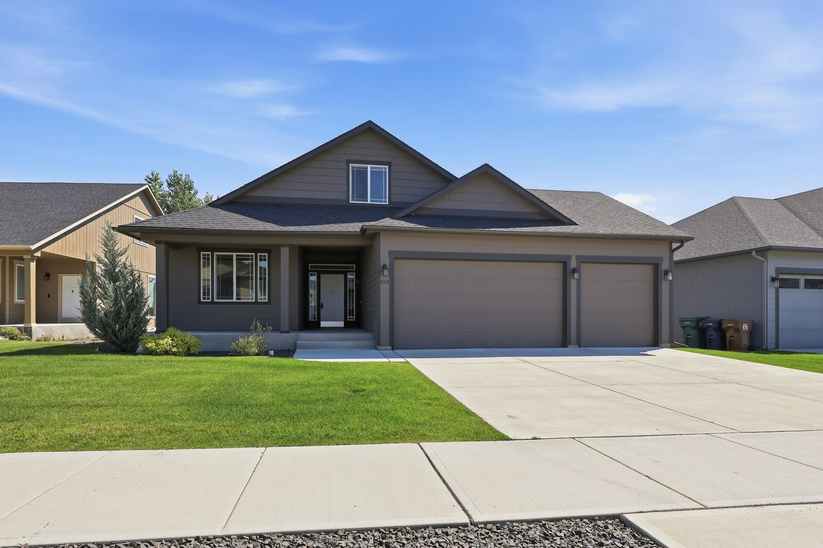 Property Photo: 8318 N Summerhill Ln WA 99208