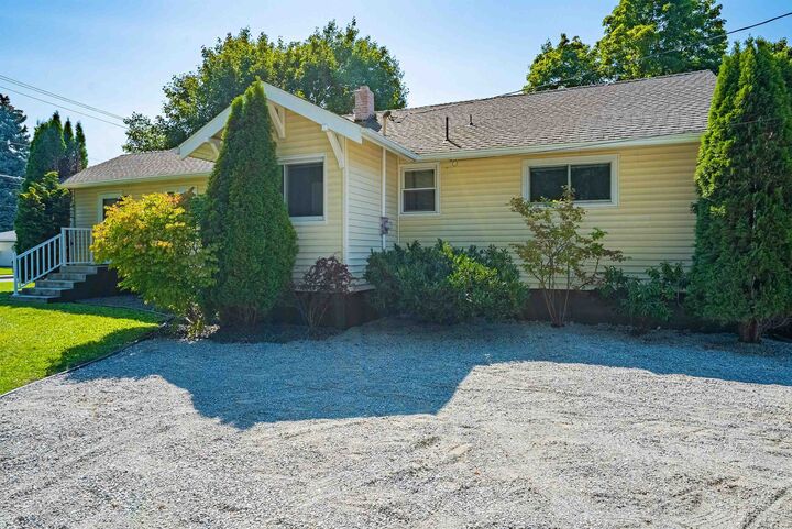 Property Photo:  3325 N Vista Rd  WA 99212 