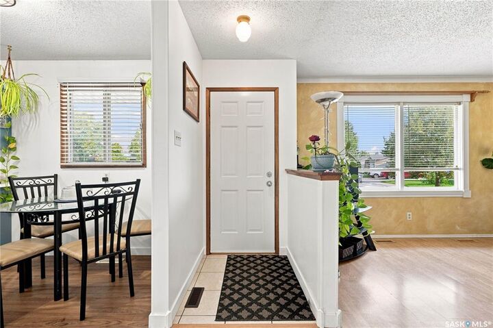 Property Photo:  203 Michener Crescent  SK S7L 5T9 