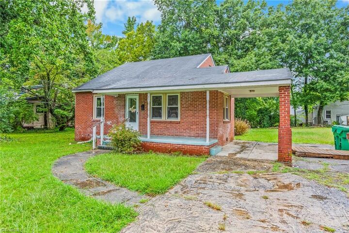 Property Photo:  921 Gordon Street  NC 27260 