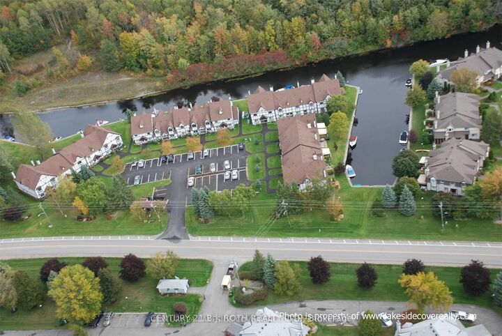Property Photo:  31 Laguna Parkway Unit 33  ON L0K 1B0 