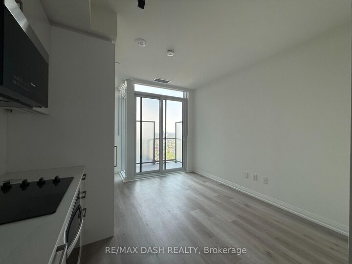 Property Photo:  280 Dundas Street Ph01  ON M5T 1G2 