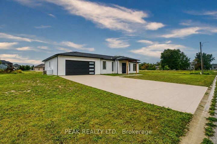 Property Photo: 6 William Street ON N7A 3X9