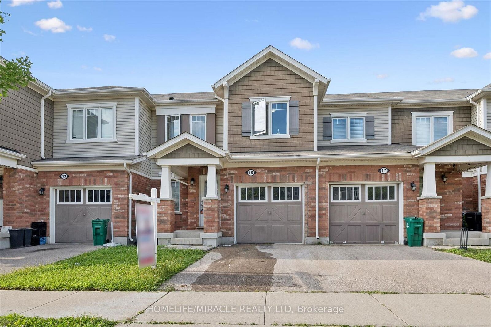 Property Photo:  15 Stratus Street  ON N2R 0K5 