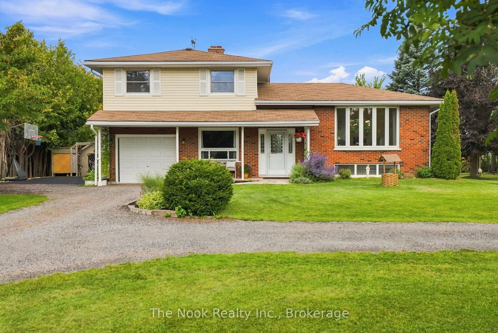 Property Photo: 193 Cottingham Road ON K0L 2W0