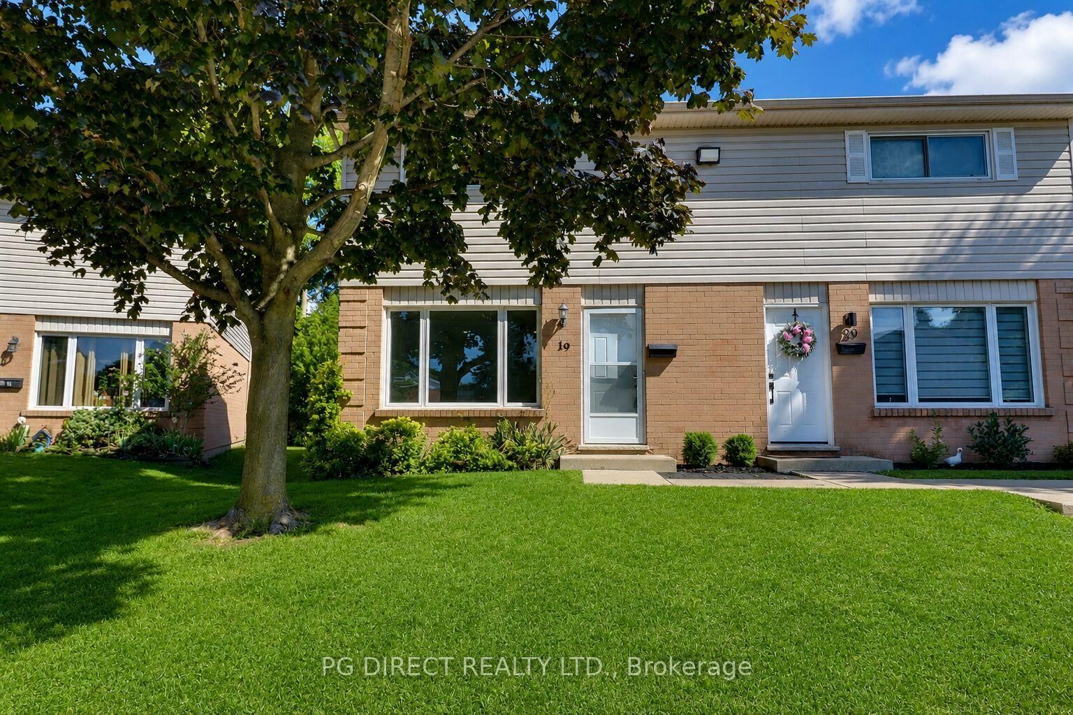 Property Photo:  75 Gatewood Place 19  ON N5Y 5A4 