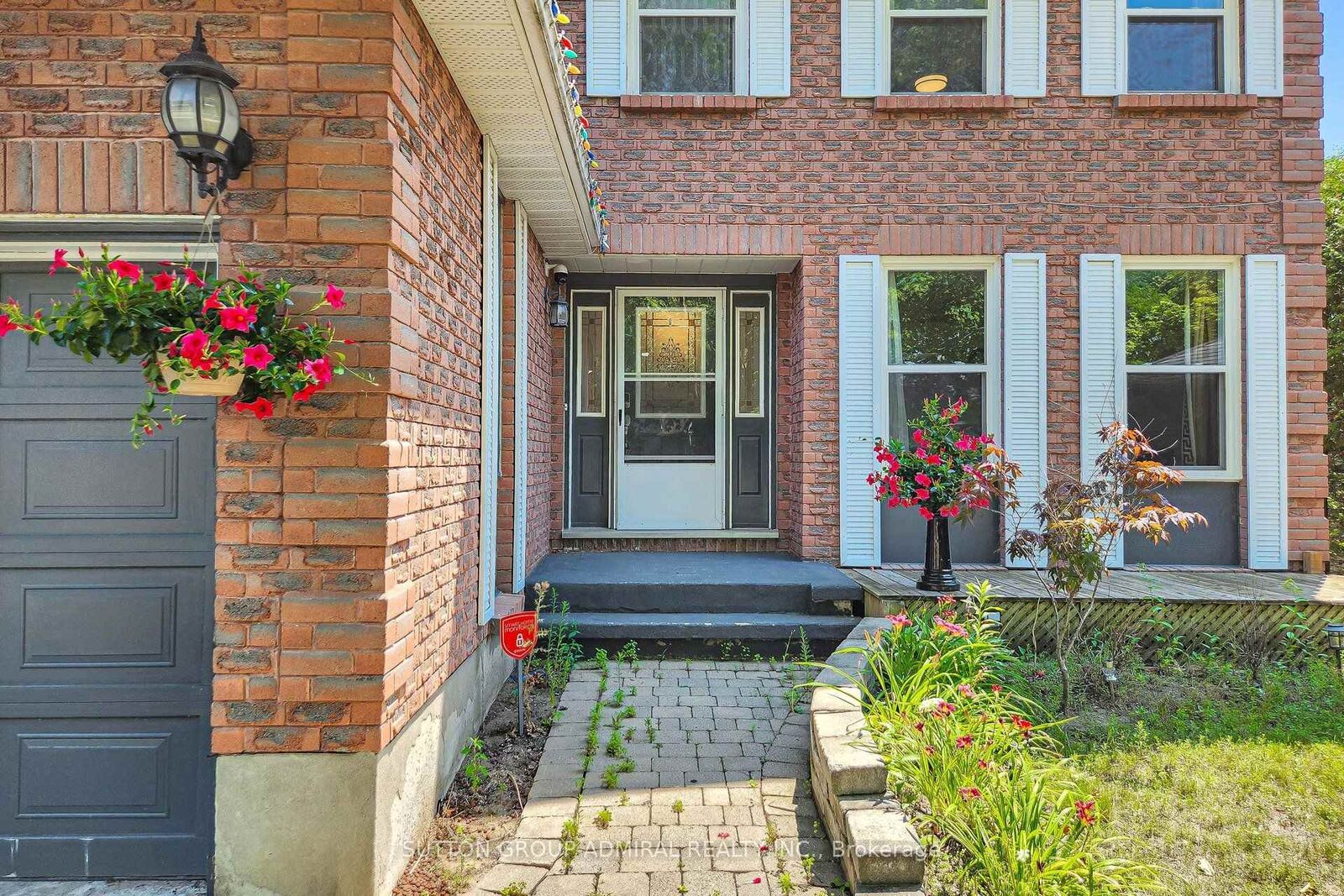 Property Photo: 879 Peggoty Circle ON L1K 2G6