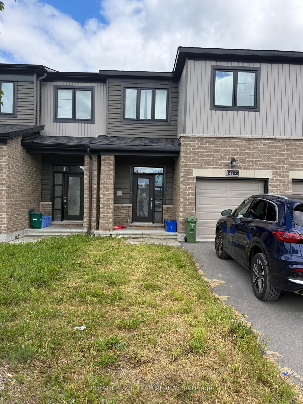 Property Photo:  417 Silicon Way  ON K2W 0K8 